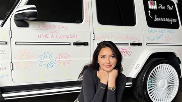 OnlyFans star Anna Paul buys ‘whiteboard’ MercedesBenz so fans can