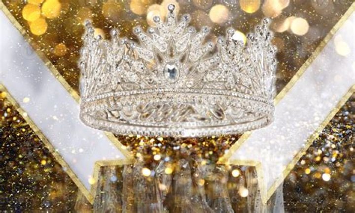 Pageant queen a millionaire at sixyearsold The Advertiser