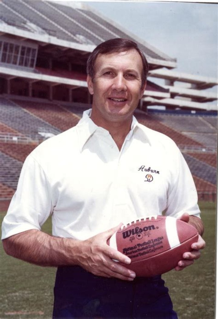 Pat Dye Pat Dye