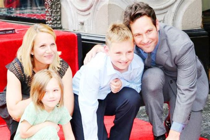 Paul Rudd family wife, kids, parents Familytron