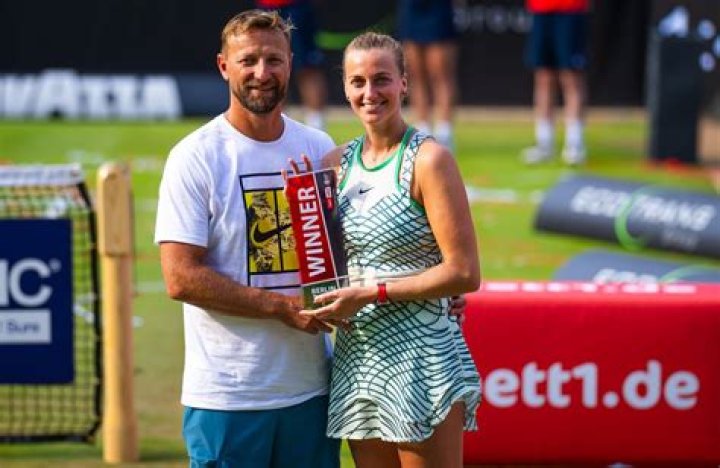 Petra Kvitova Husband Is She Married To Jiri Vanek?.