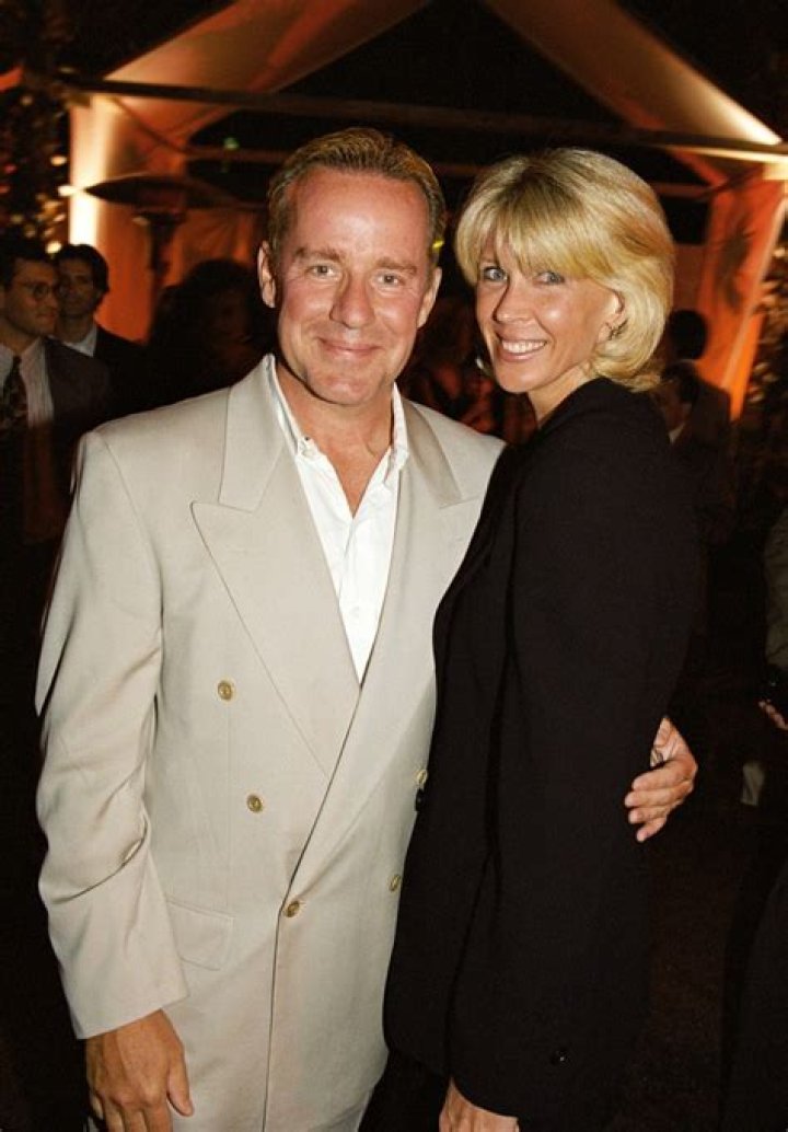 Phil Hartman Pics Of Late Comedian Murdered By Wife Hollywood Life