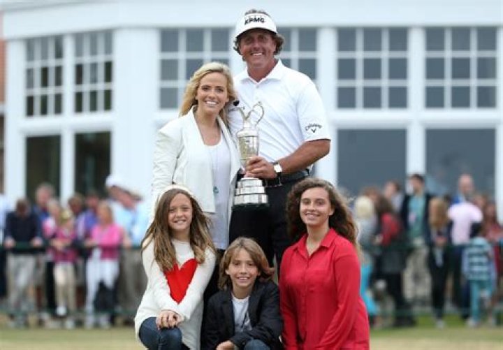 Phil Mickelson and his wife Amy Mickelson happily married and their 3 children make complete family