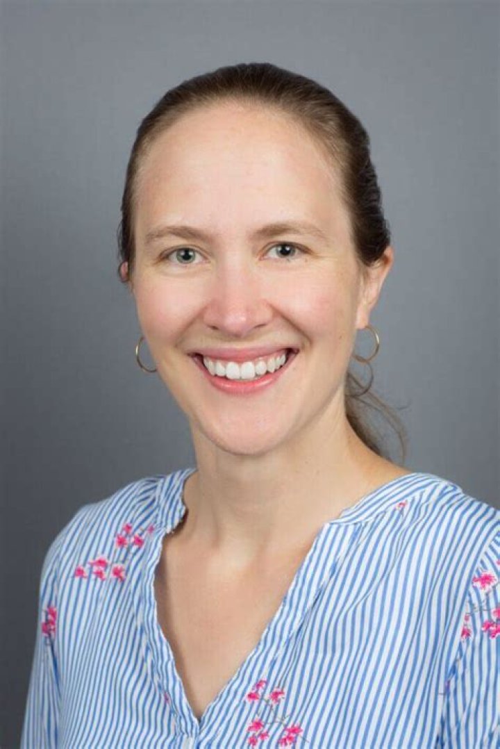Phoebe Lithgow El Rio Health