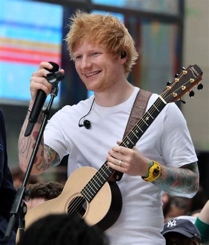 PHOTOS Ed Sheeran Performs At Stephen Talkhouse 27 East