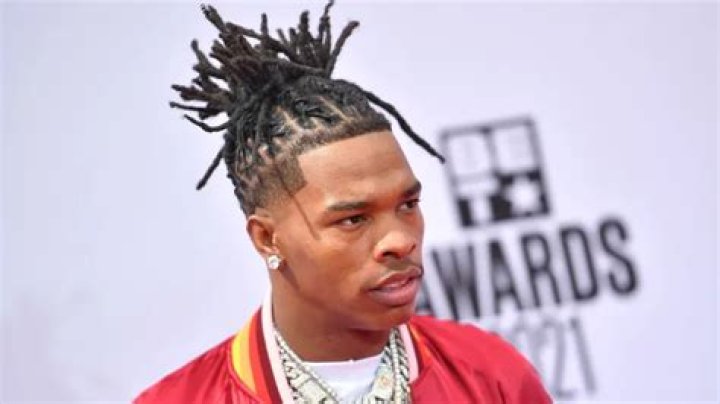 Picture Of Lil Baby And Chrisean Rock Talking Surfaces Online ·