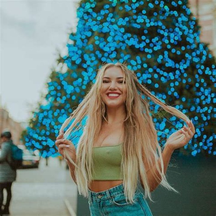 Picture of Shania Perrett