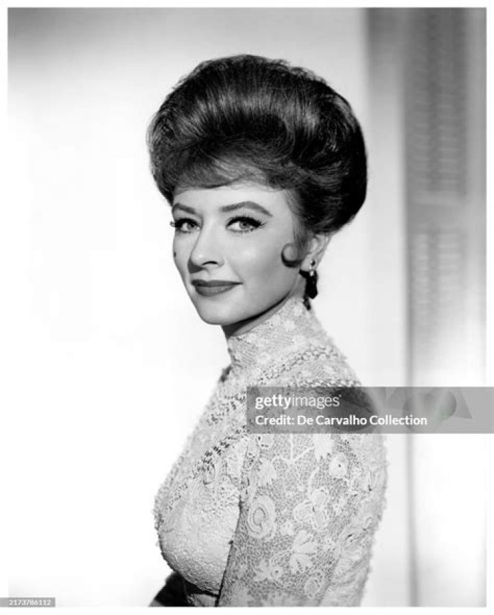 Pictures of Amanda Blake