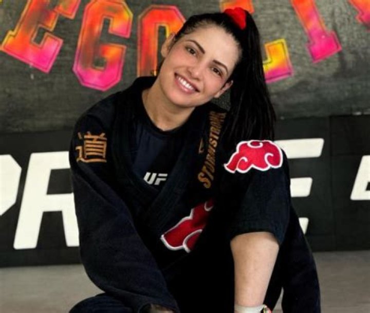 Polyana Viana Bio, Family, Career, Husband, History, Net Worth