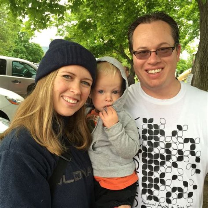 Pregnant Utah mom Elisabeth Tracy found safe after vanishing with her 4