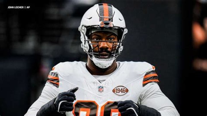 Pro Bowl Selection (2019, 2020), Carmelo-maika