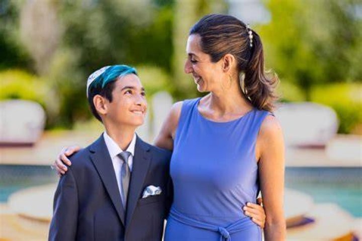 Q&A with DR. BROOKE GOLDNER VegOut Magazine Scribd