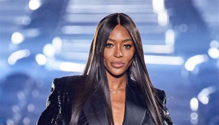 QUEEN Naomi Campbell Casually Slays The Runway With A Calm, Captivating