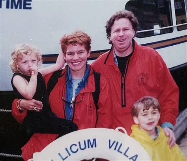 Rachel Levine Family Pictures Dr Rachel Levine Wife And Kids / Rachel