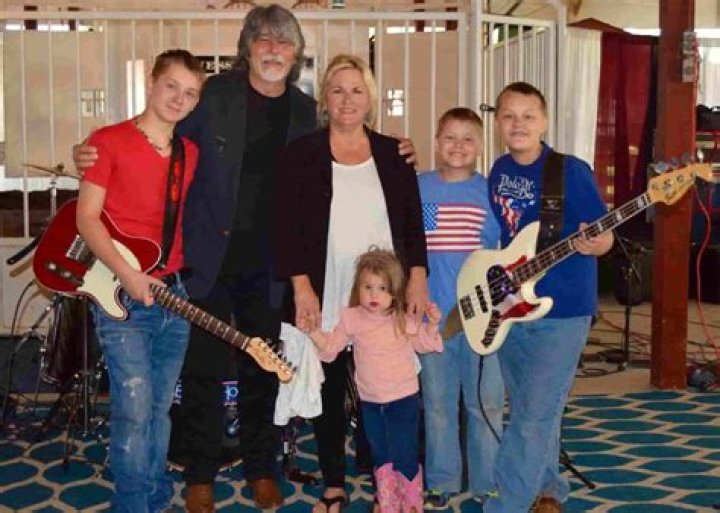 Randy Owen is Married to Wife: Kelly Owen. Kids. ·