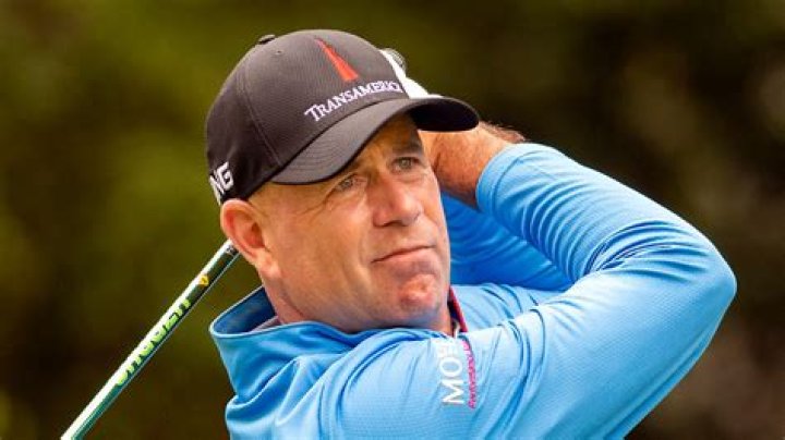 RBC Heritage Stewart Cink cruises into fiveshot lead after backto