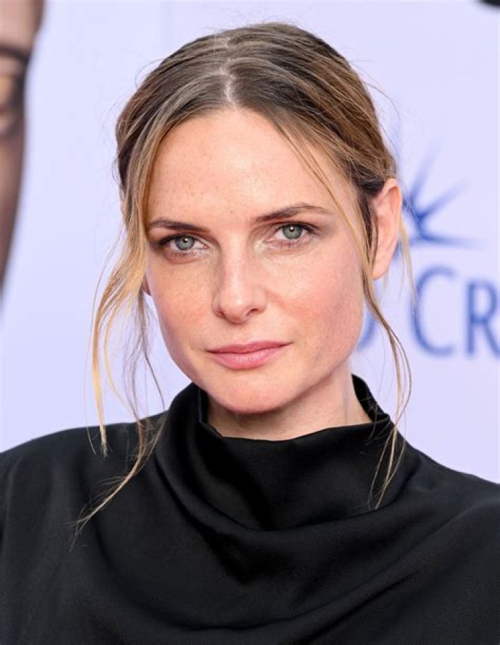 Rebekah Koffler Bio, Age, Height, Parents, Husband, Books and Net Worth ·