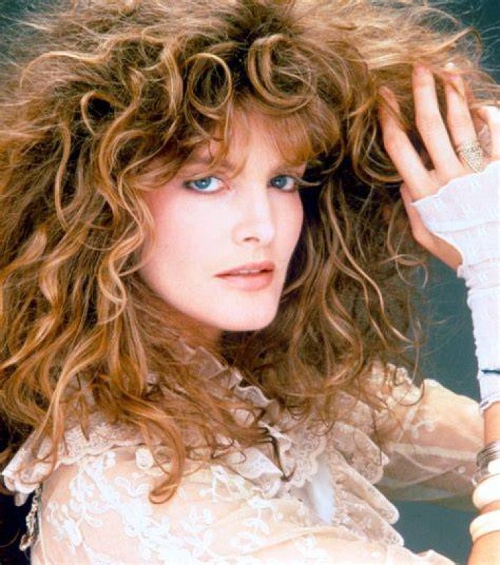 Rene Russo Wallpapers High Quality Download Free