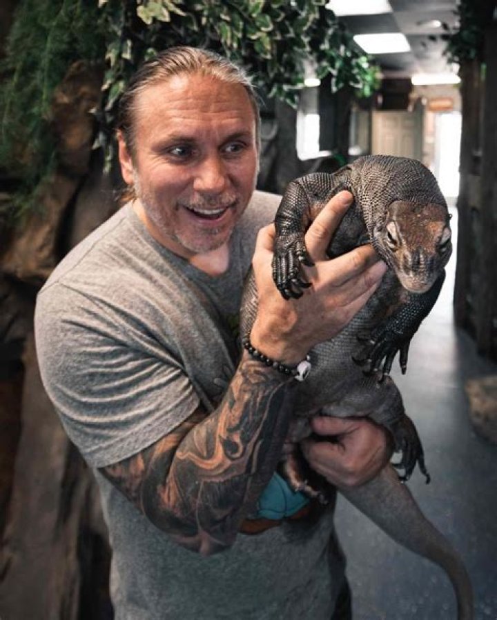 Reptile Zoo Owner with Cancer Says He Won&rsquo;t Live to See Dream Aquarium