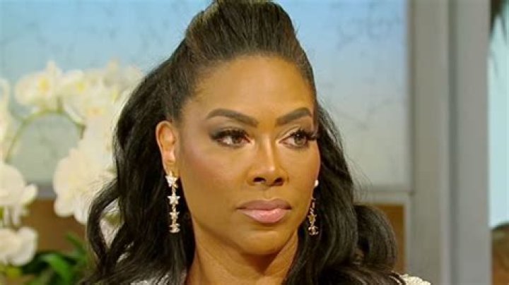 RHOA Kenya Moore's Age, Job, Net Worth, Instagram & Relationship