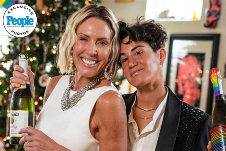 RHOC star Braunwyn WindhamBurke's mom Dr. Deb, 65, twerks in a bikini
