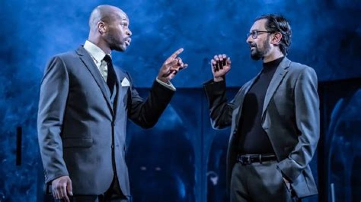 Richard III review Tom Mothersdale hypnotises as the unhinged
