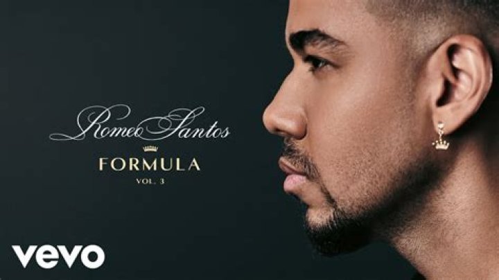 Romeo Santos se deja ver con sus hijos por primera vez, en exclusiva.