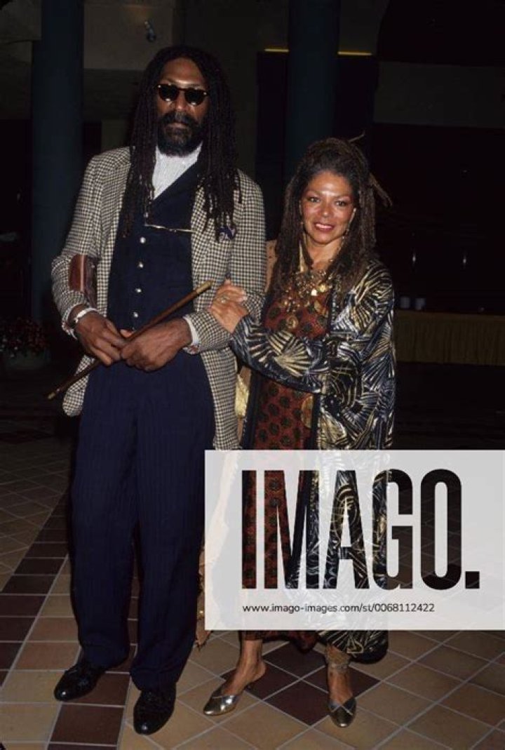 ROSALIND CASH with husband Felipe.1993.(Credit Image © Lisa Rose/Globe