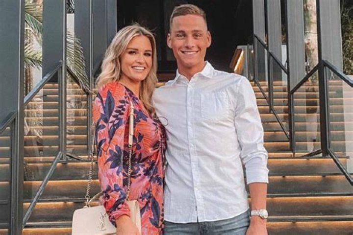 Roxanne Bertels, vriendin van Mathieu van der Poel 'Zijn loopbaan is