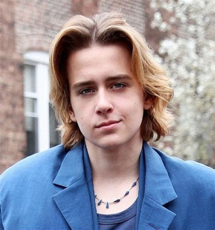 Sam McCarthy Age, Net Worth, Girlfriend, Family and Biography (Updated