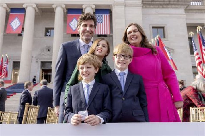 Sarah Huckabee Sanders&rsquo; Husband Bryan Sanders (Bio, Wiki)