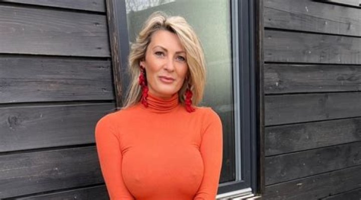 Sarah Illustrates sarahillustratesvip OnlyFans Get photos