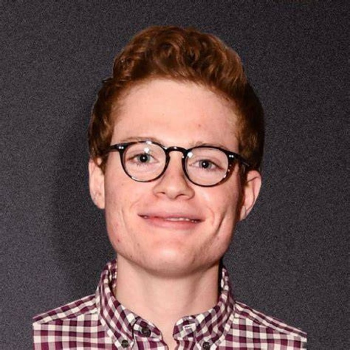 Sean Berdy Bio Age, Height, Dating, Family, Instagram, Net Worth, Deaf