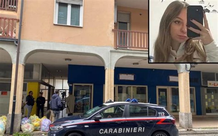 Sesso con lo studente 14enne, arrestata mamma di 35 anni (sposata