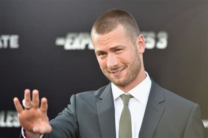 Set US Up! Scroll Through 23 of Glen Powell's Hottest Pictures Glen