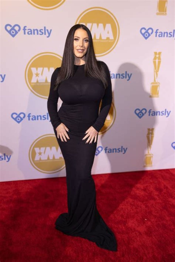 Sexy Photos Model Angela White Hot Photos Gallery