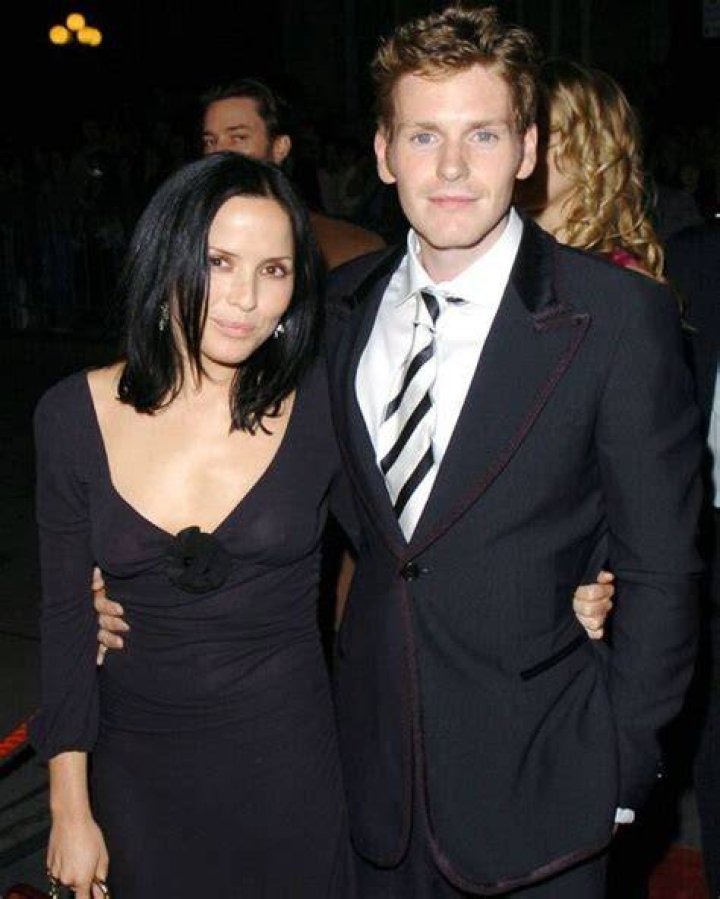 Shaun Evans wife Is the Endeavour actor married? TV & Radio