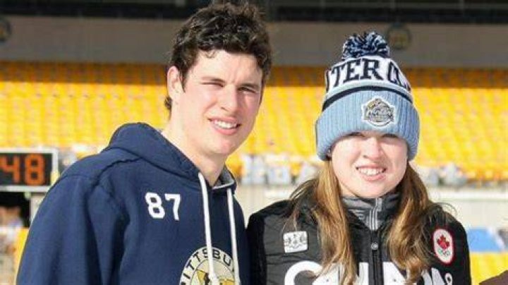 Sidney Crosby Siblings Meet His Sister Taylor Crosby Celebrity