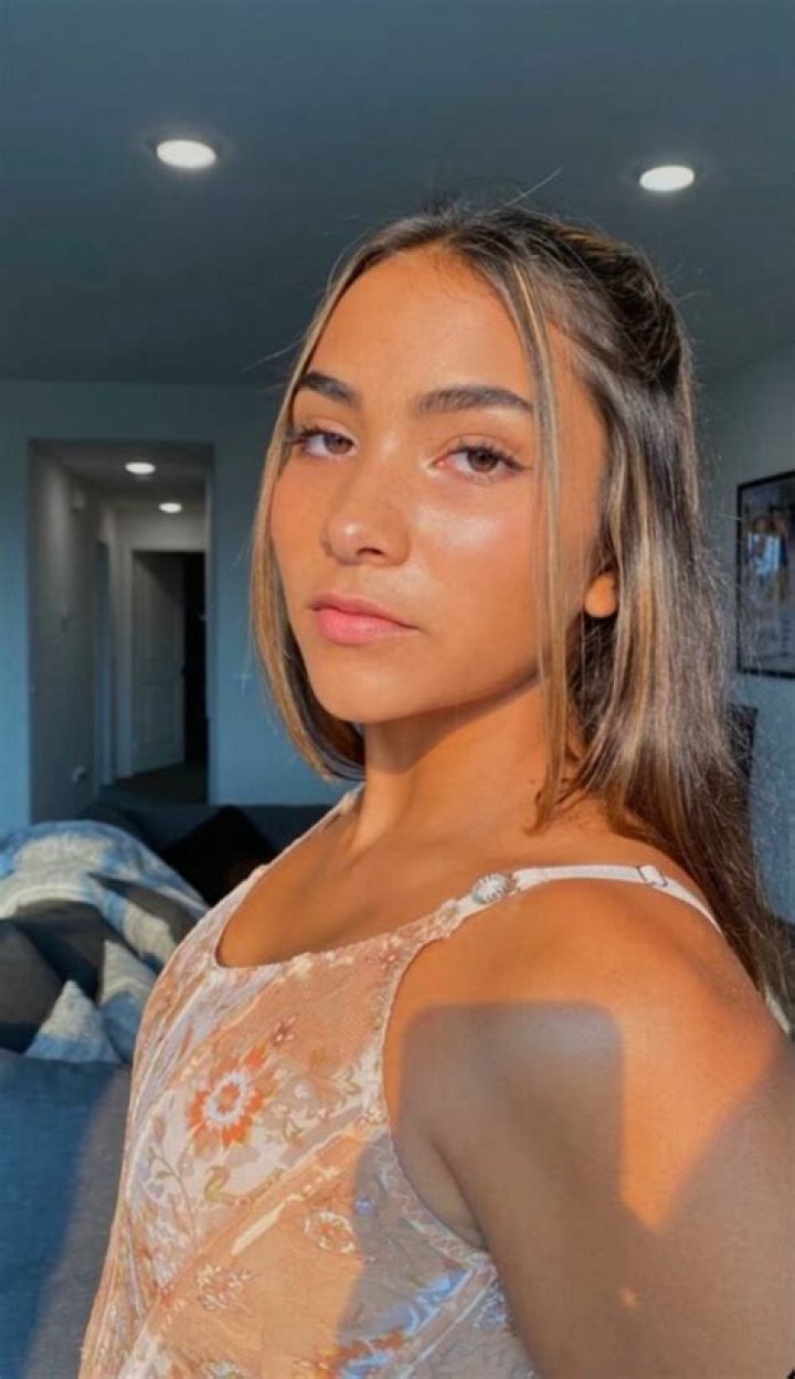 Sienna Mae / Sienna Mae Tiktok Der Korper Positivity Videos Creator