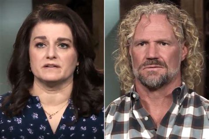 Sister Wives' Janelle Brown Calls Kody, Robyns Marriage Superficial