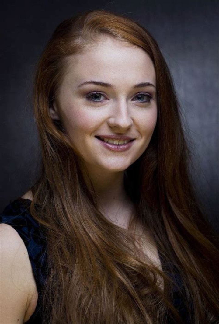 Sophie Turner Height, Weight, Body Measurements.