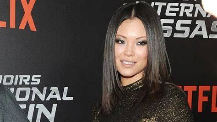 Steffiana De La Cruz Bio, Age, Wiki, Model, Net Worth (2020), Movies