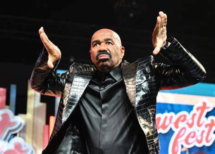 Steve Harvey&rsquo;s Son Wynton Harvey Surprises Him With a Priceless Gift OnAir