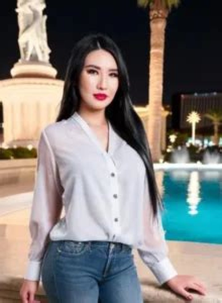Suki Sin Age, Net Worth, Boyfriend, Bio, Wiki, 5 Best Photos, Height