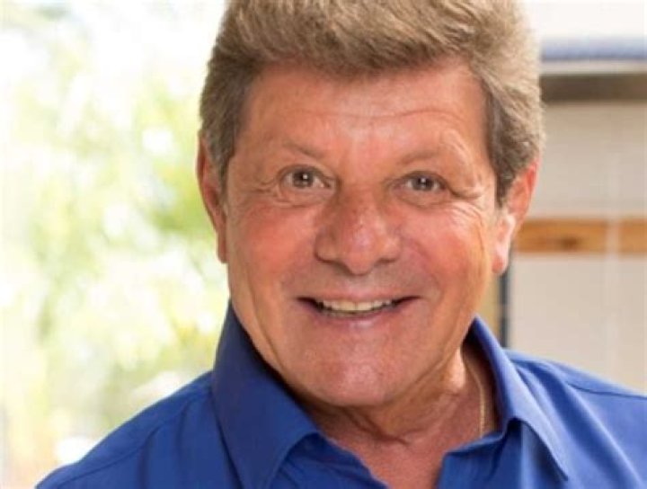 SwashVillage Frankie Avalon Biografie