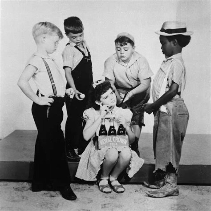 Sweet little Darla Hood appeared in Our Gang movies. Hollywood Stars