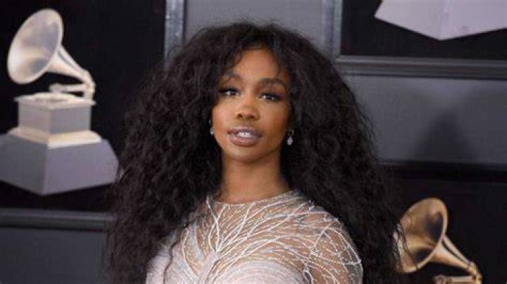 SZA biography Early life, rise to fame, boyfriend, family, net worth