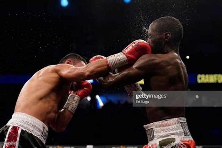 Terence Crawford vs. David Avanesyan purse, salaries How much money