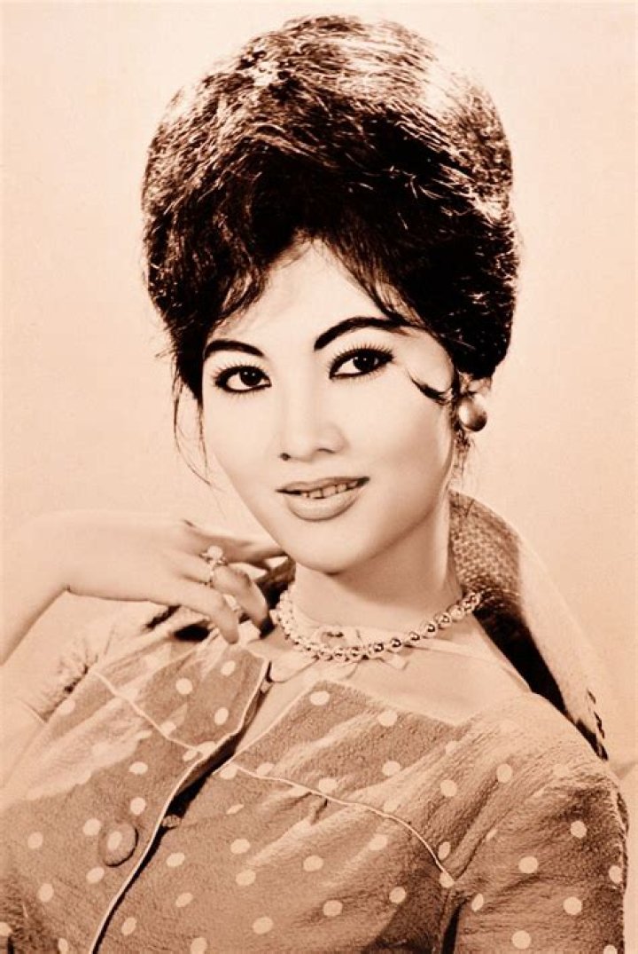 Tham Thuy Hang Biography, History, Age, Weight, Height, Relationships