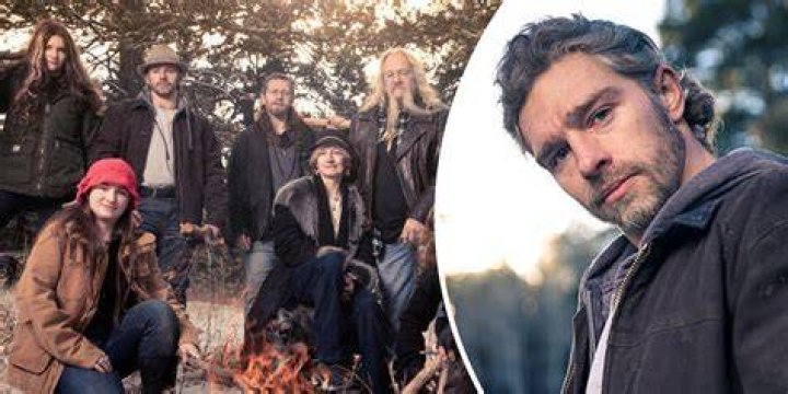 The Untold Truth About Olsen's Family Member